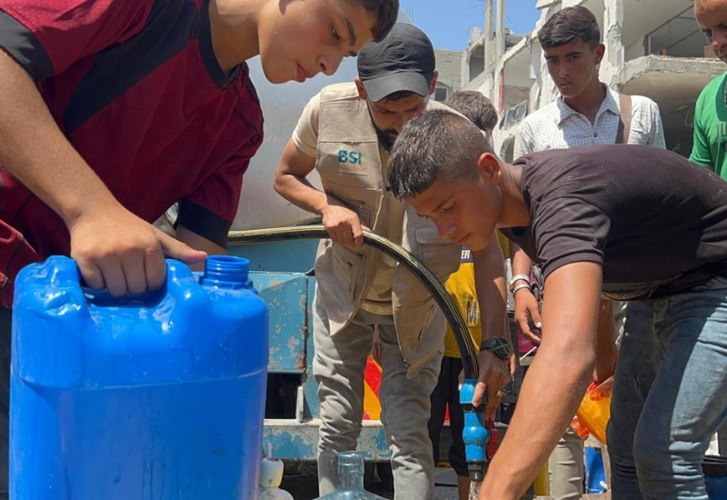 BSI Maslahat Salurkan Bantuan Palestina Tahap 4 Berupa Water Truck, Sembako dan Gandum