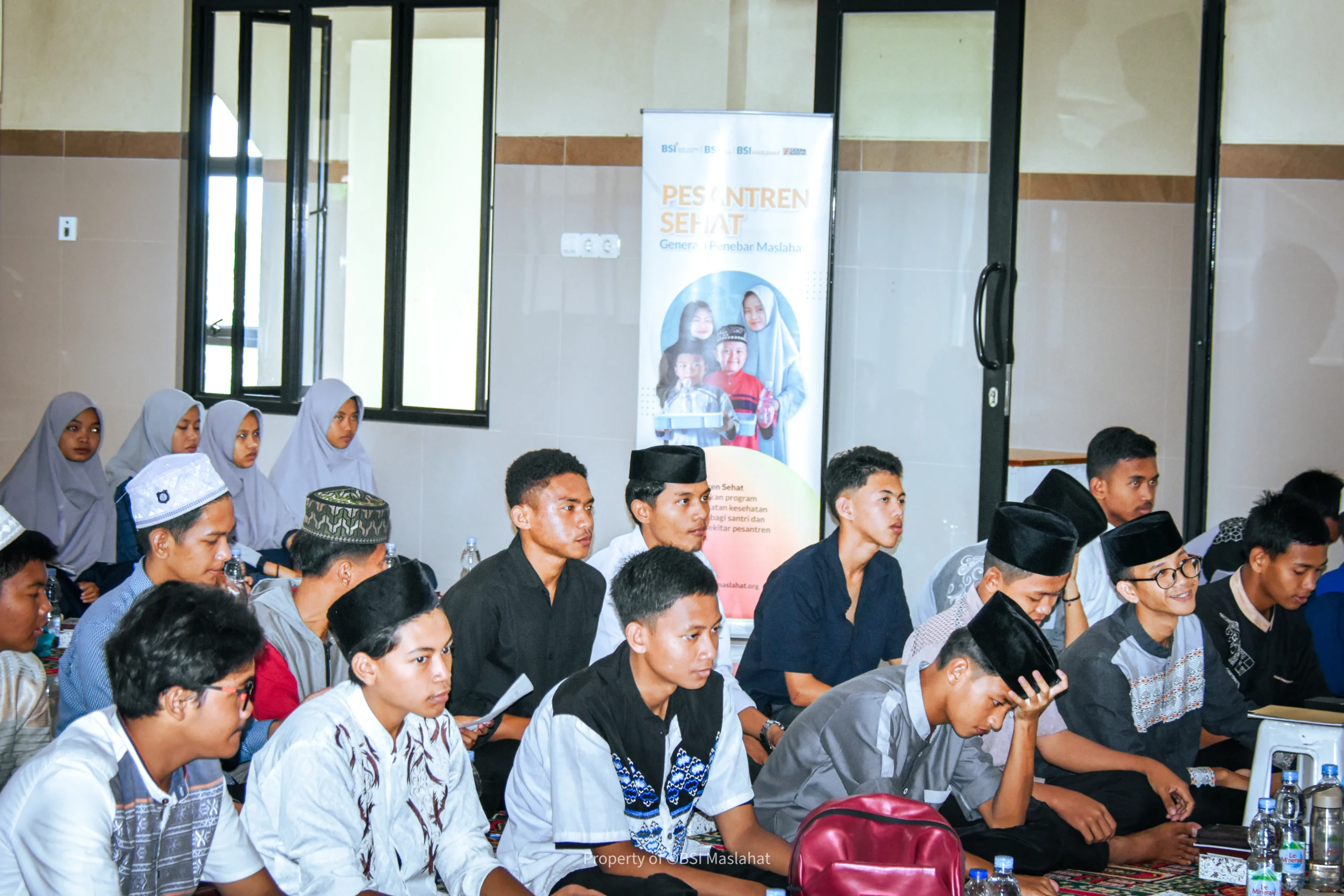 BSI Maslahat Wujudkan Kemandirian Pesantren Melalui Program Pesantren Sehat di Pandeglang 