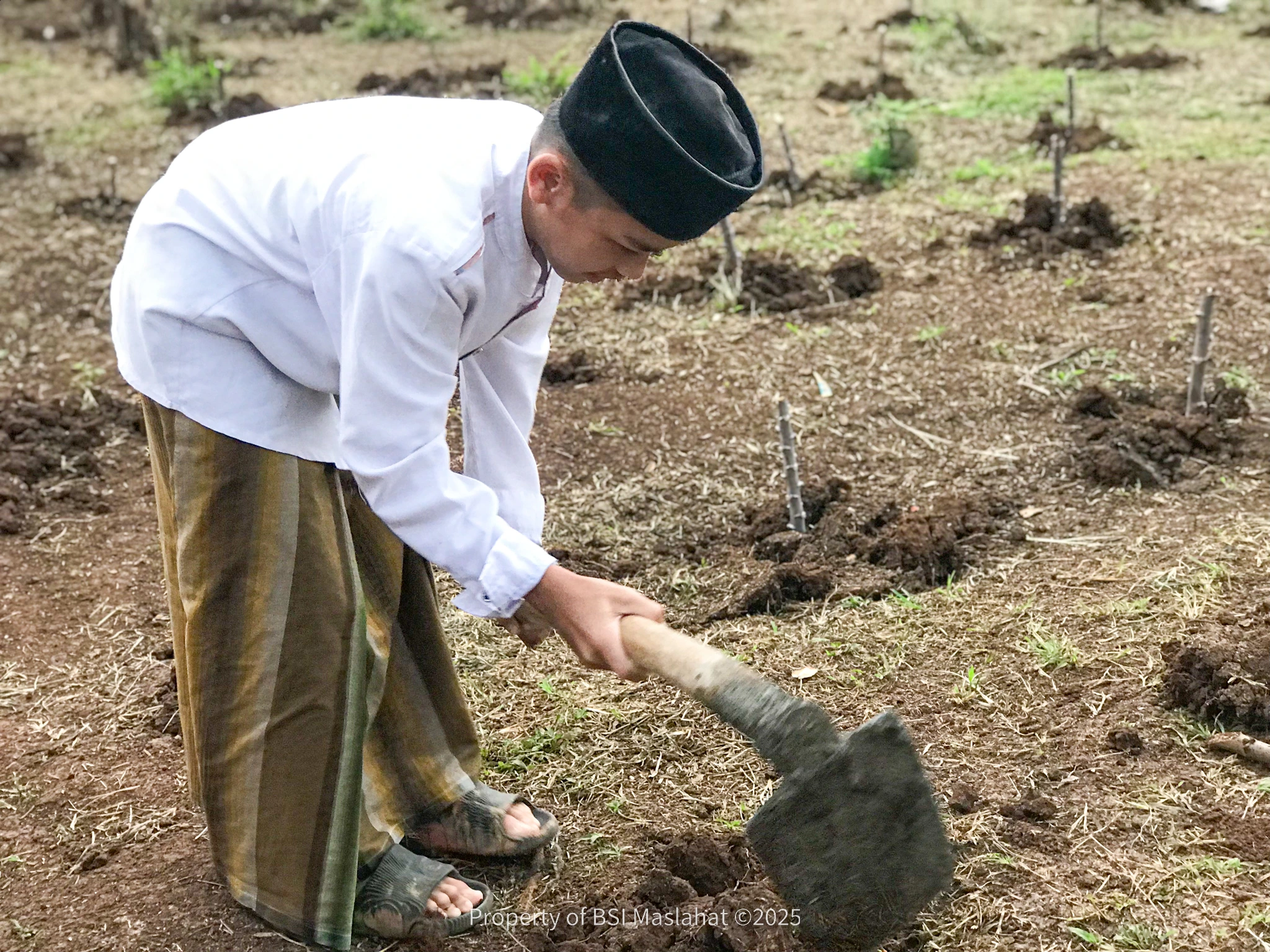 BSI Maslahat Dukung Pendidikan dan Pemberdayaan Anak Yatim Dhuafa di LKSA Al-Fitra Bandung 