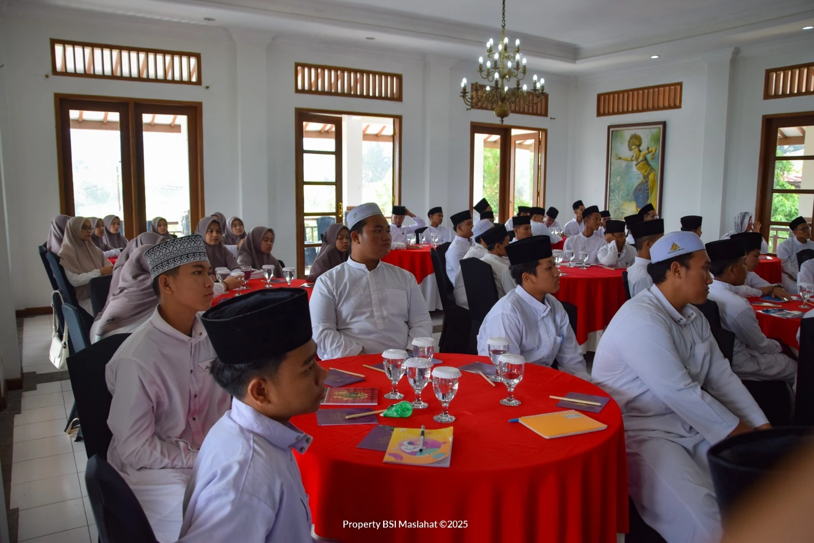 BSI Maslahat Kembangkan Potensi Santri Rumah Qur’an Lewat Pelatihan Penguatan Kompetensi dan Career Opportunity 