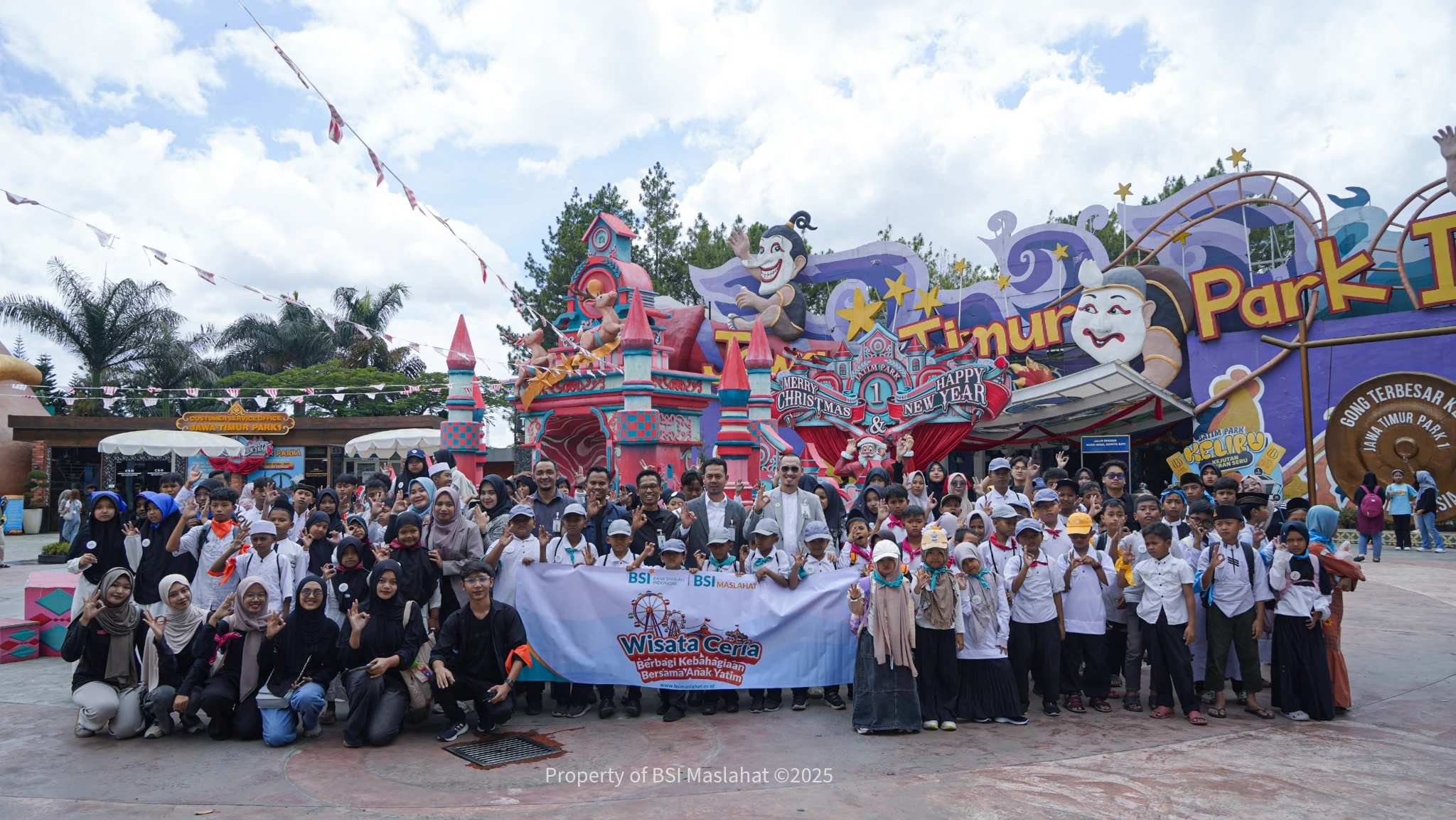 BSI Maslahat Ajak Anak-Anak Yatim Wisata Edukasi di Jatim Park - 2
