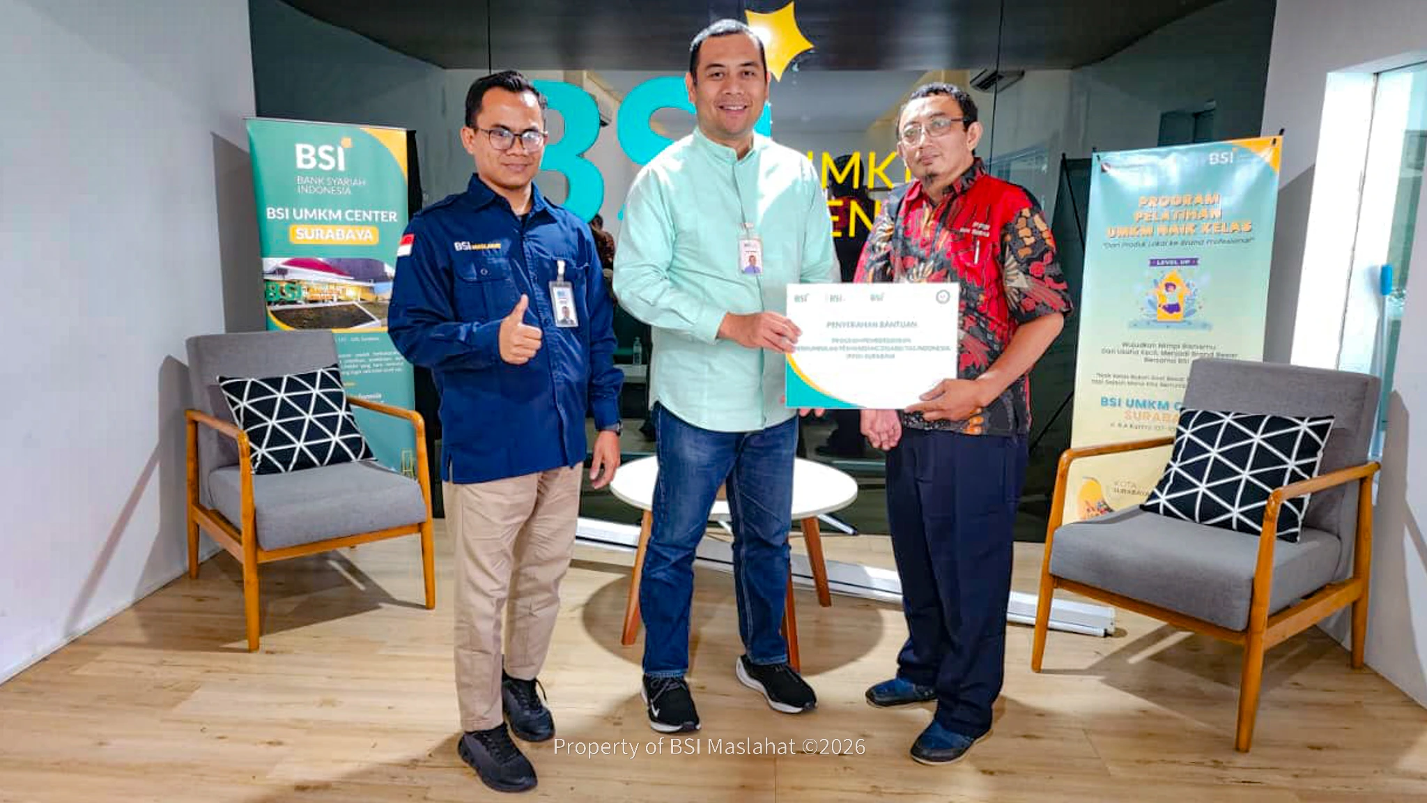 BSI Maslahat Dorong Kemandirian Penyandang Disabilitas Surabaya lewat Pelatihan Kewirausahaan